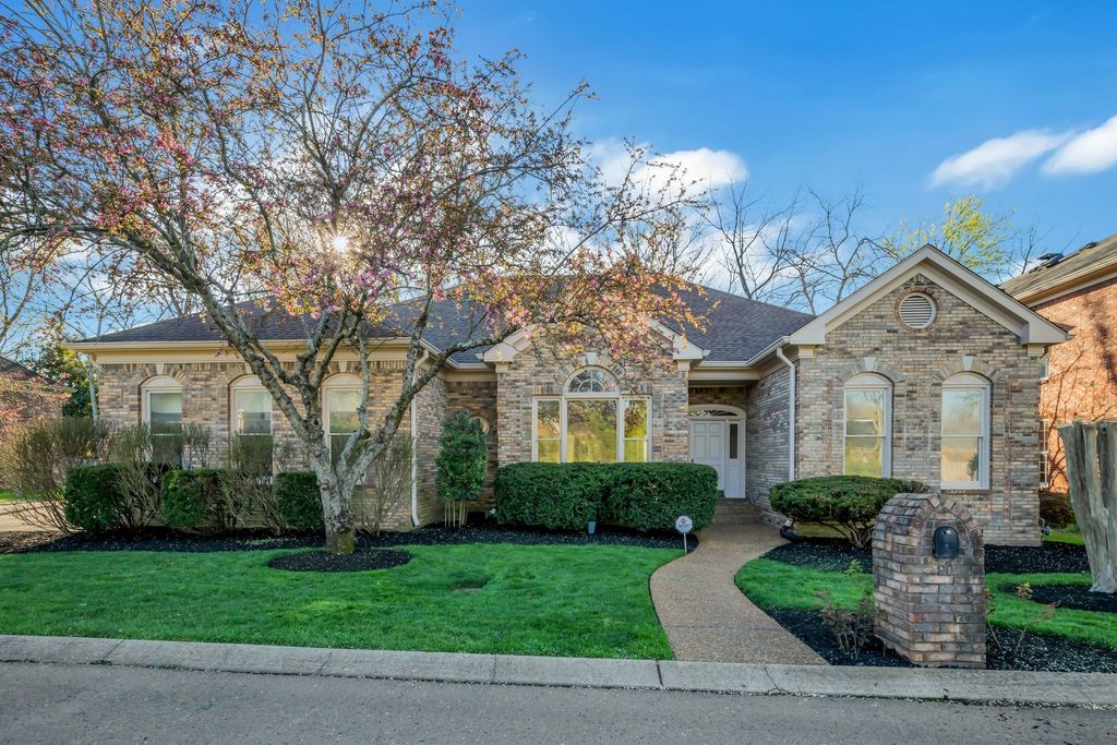 20 Lexington Green, Nashville