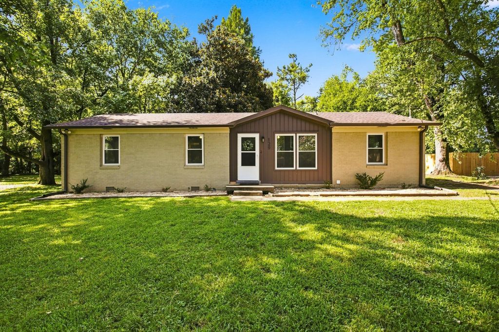129 Napier Dr, Columbia