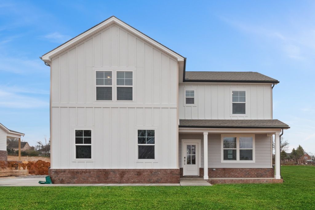 834 Averitt Lane, Lebanon