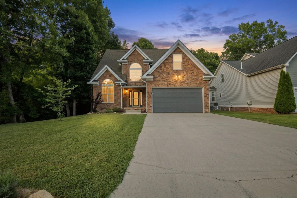 8327 Grinder Creek Place, Chattanooga