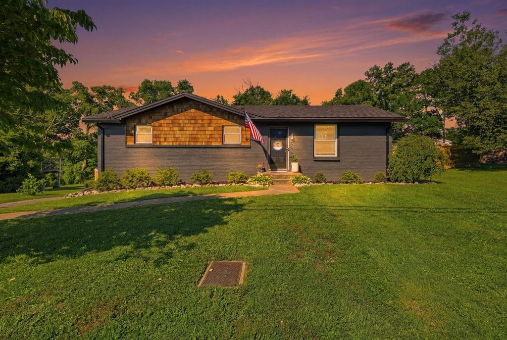 4784 Cascade Dr, Old Hickory
