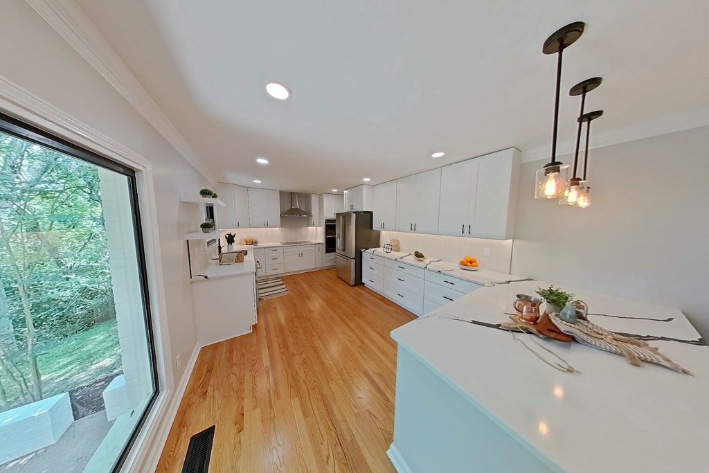 618 Hunters Ln, Brentwood