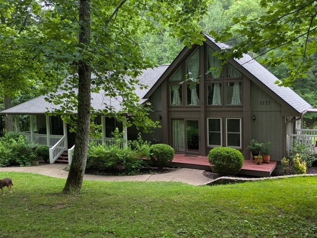 1155 Deerfoot Dr, Pegram