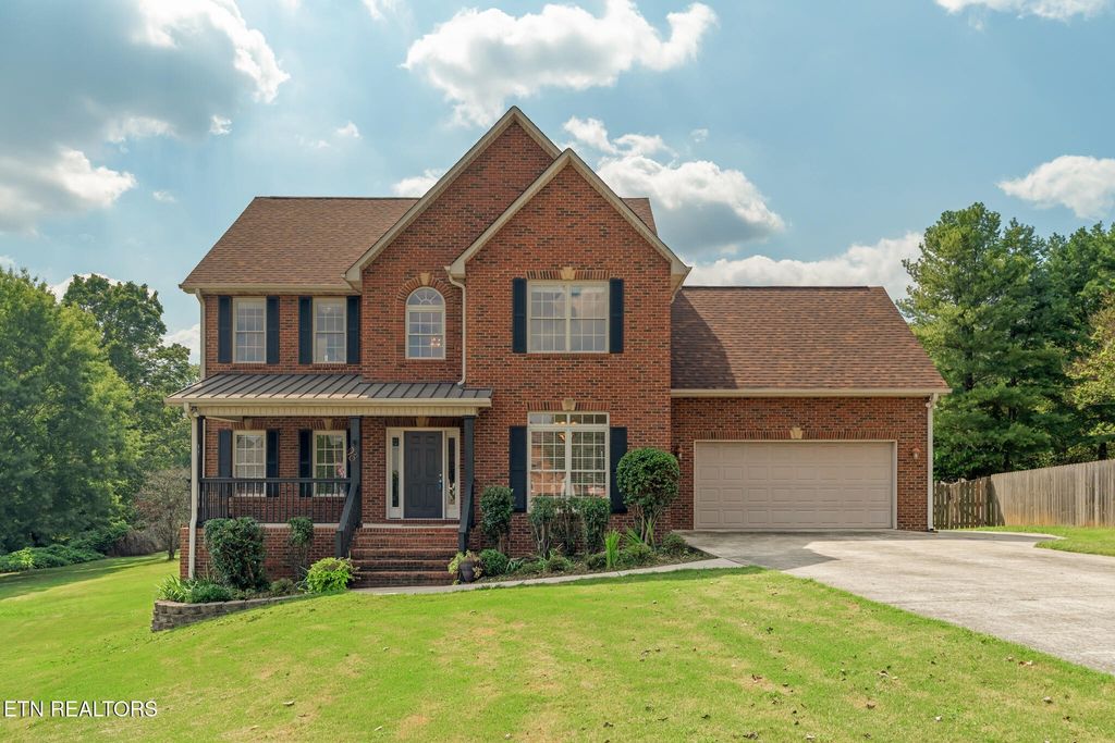 3560 Hirst Circle, Lenoir City
