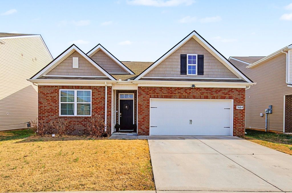 5664 Hickory Woods Dr, Antioch