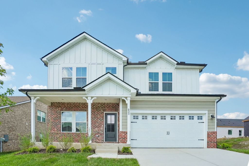 833 Steen St, Hendersonville