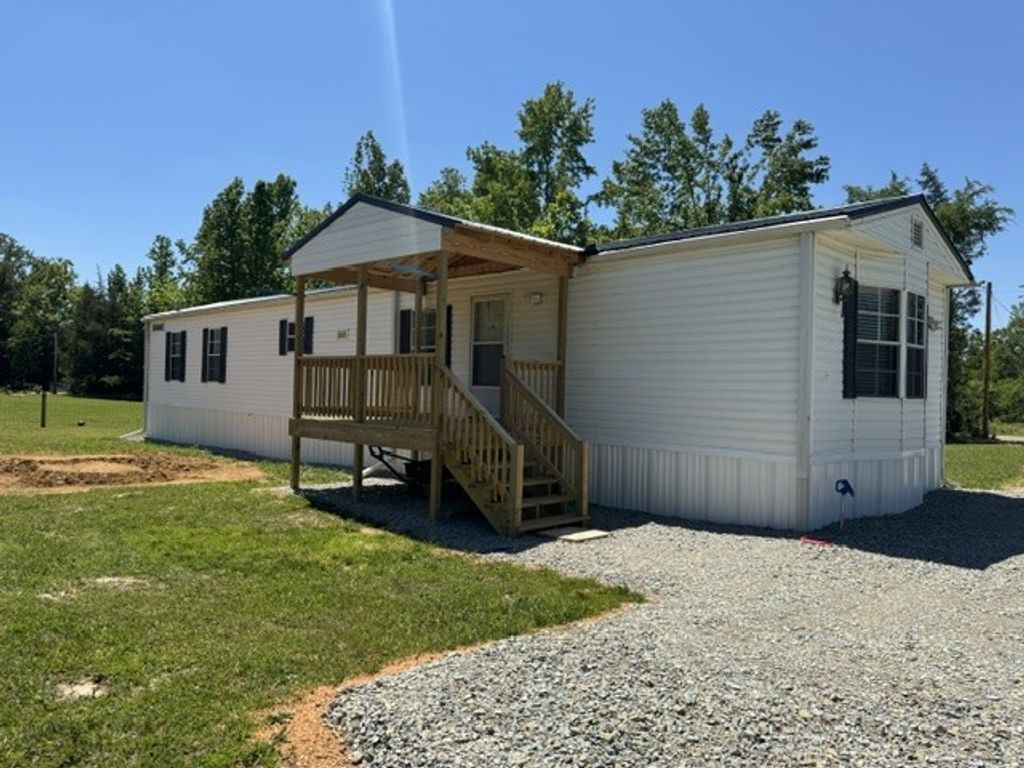 479 Horseshoe Bend Rd, Linden