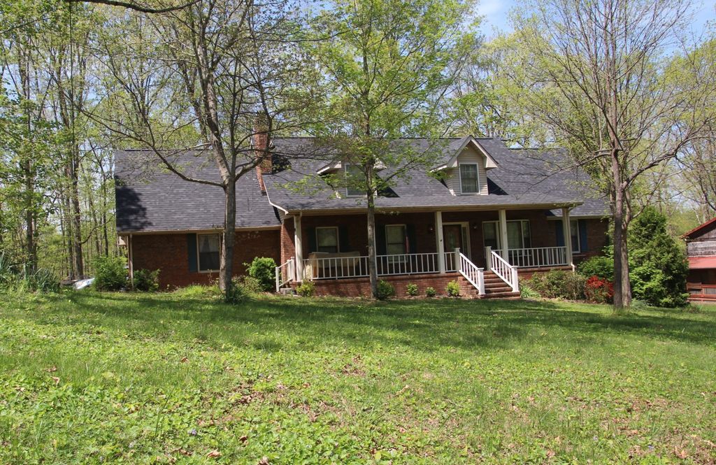 2544 Barwood Dr, Greenbrier