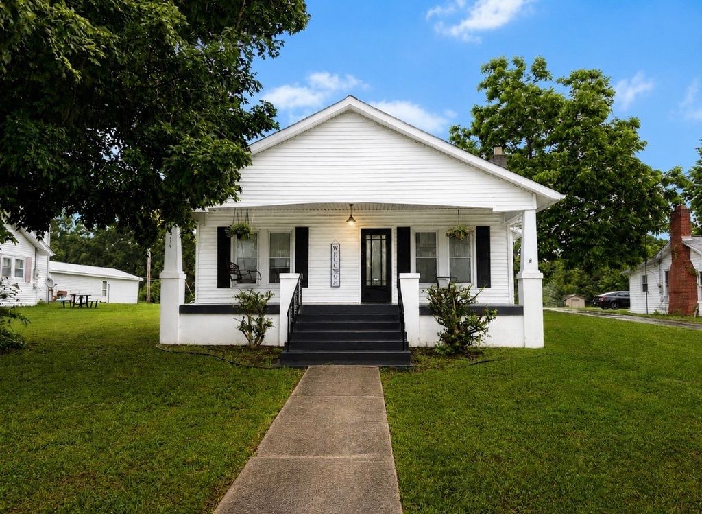 4514 Highway 49 W, Vanleer