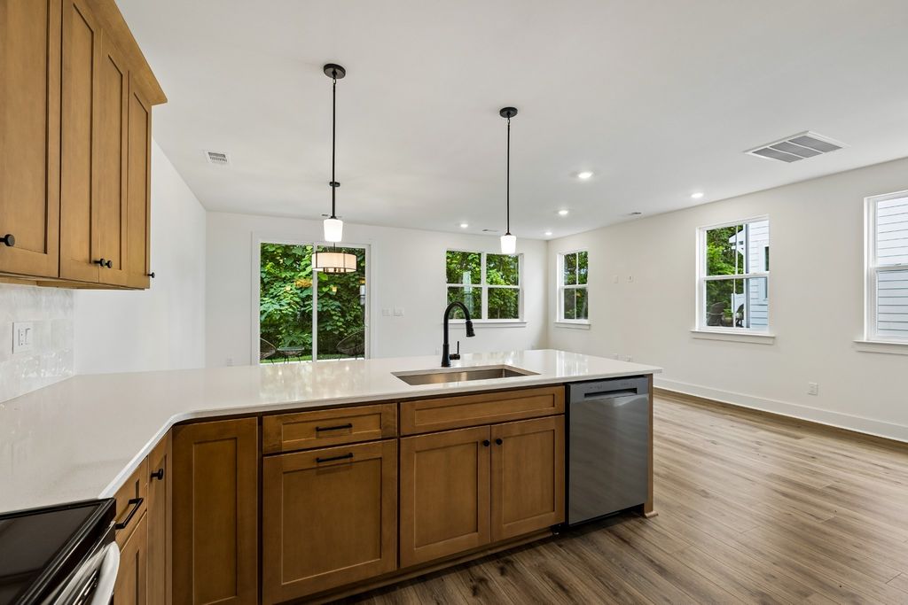 6034 Mill Tree Ct, Nashville
