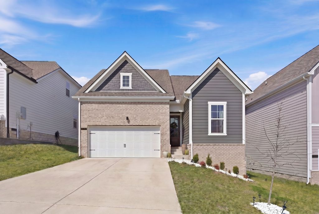 6132 Saxlingham Pl, Smyrna