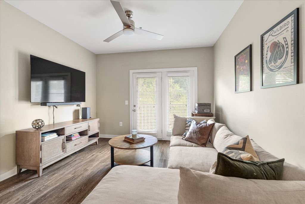 414 Rosedale Ave 209, Nashville