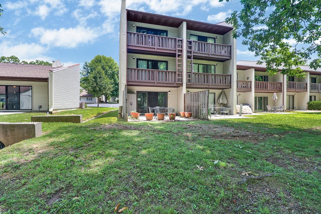 48 Wilshire Heights Dr, Crossville