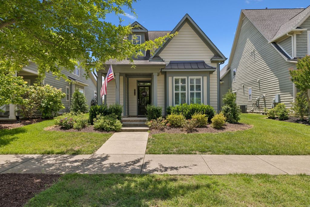 2816 Americus Dr, Thompsons Station