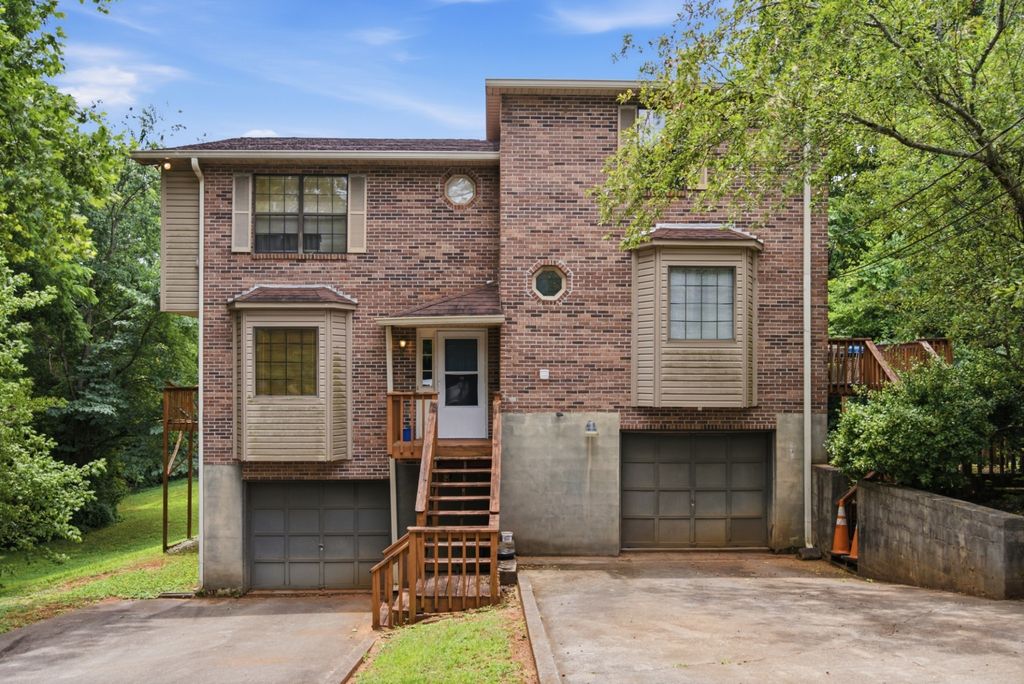 619 Abbott Ln, Knoxville
