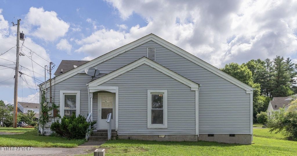 912 Rachels Place, Hermitage