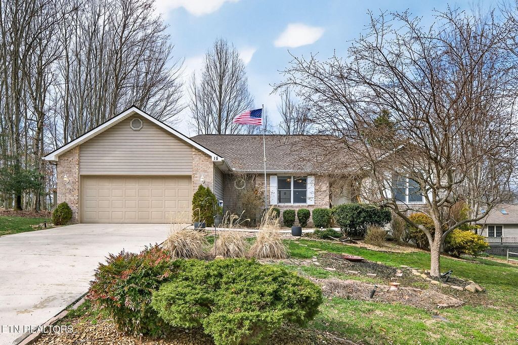 15 Ridge Crest Circle, Crossville