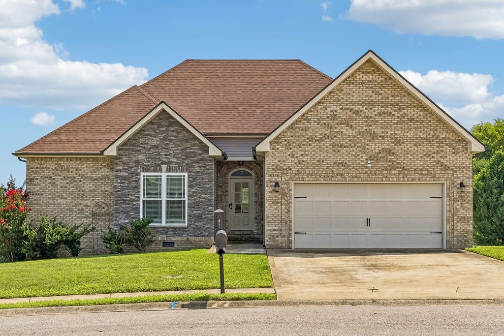 1344 Canyon Pl, Clarksville