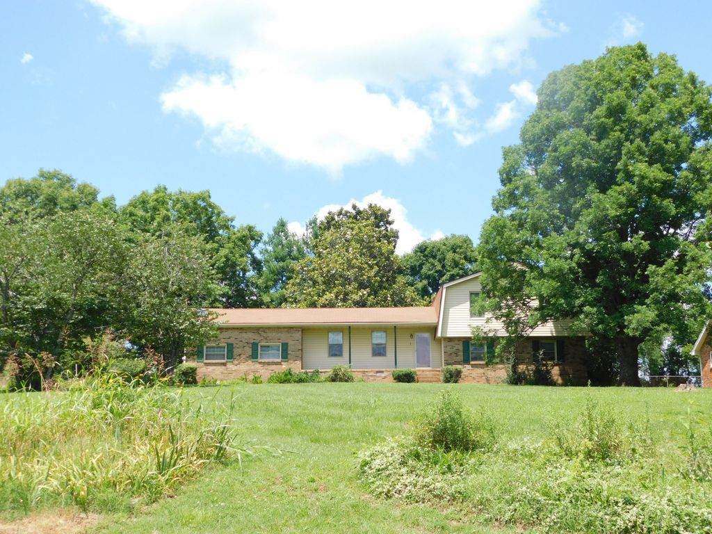 319 Harsh Ln, Castalian Springs
