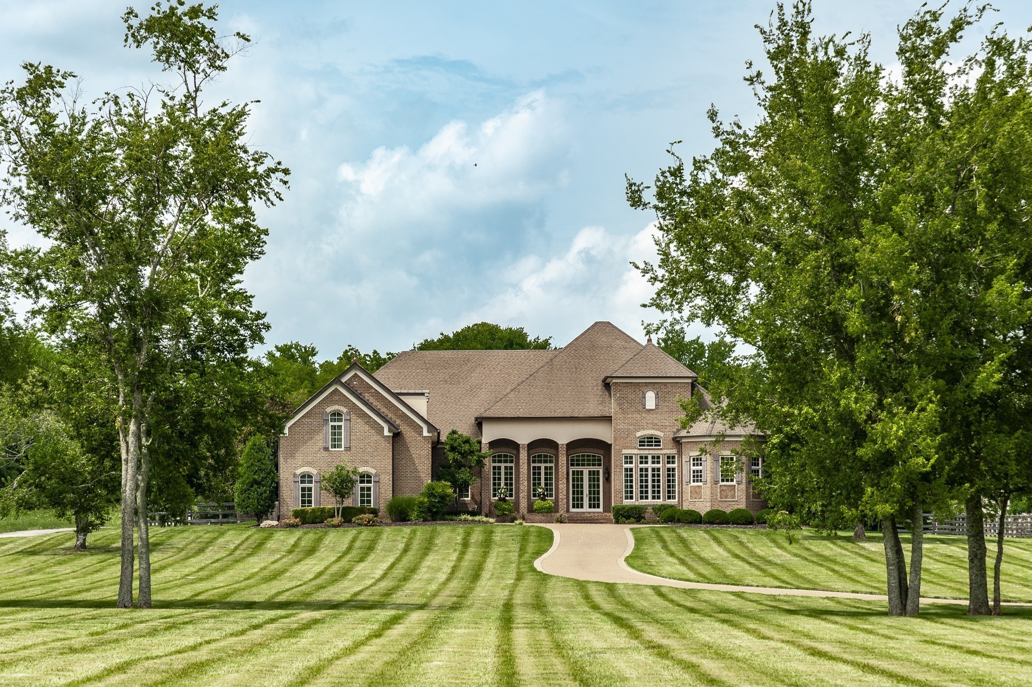 Photo of Listing #3246829