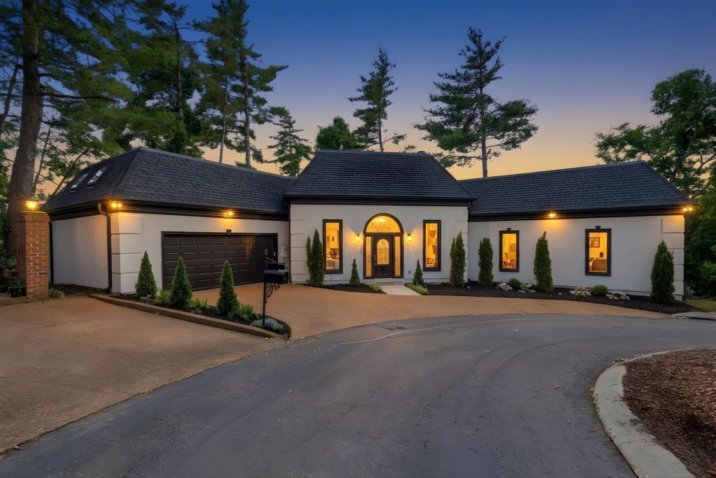 105 Burlington Ct, Nashville