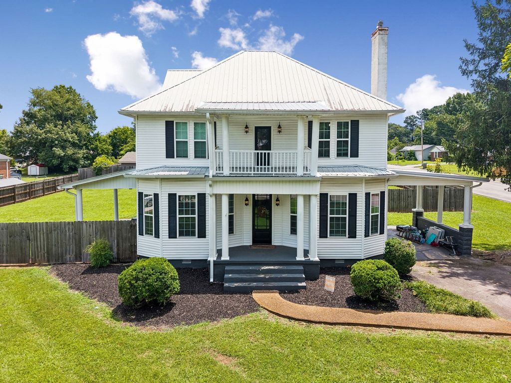 106 Lafayette Ave, Lawrenceburg
