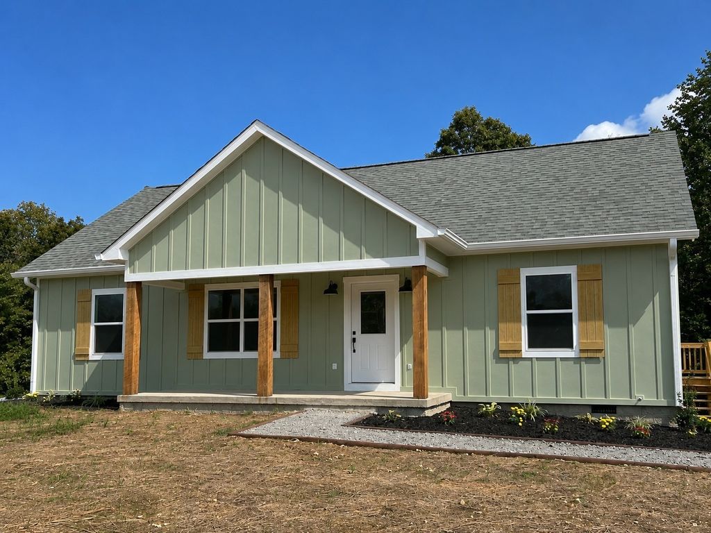 189 Copperas Branch, Leoma