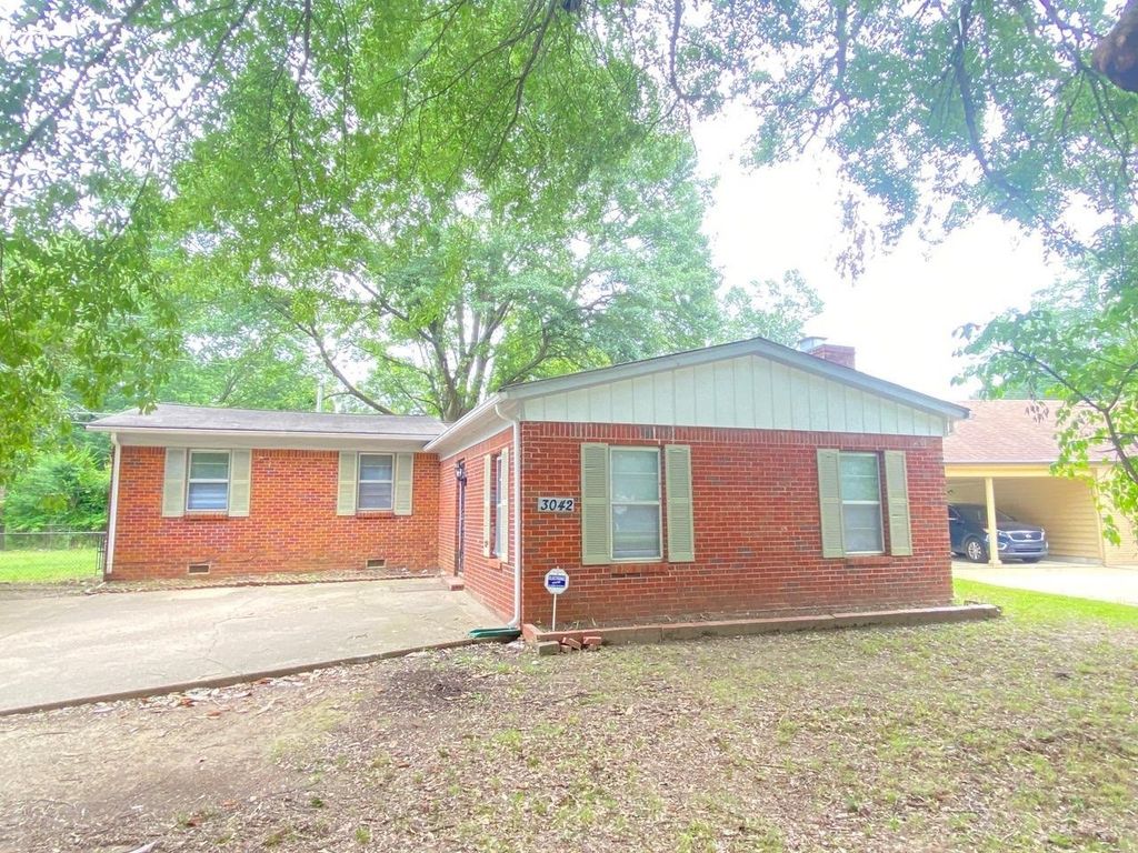 3042 Curtis St, Memphis