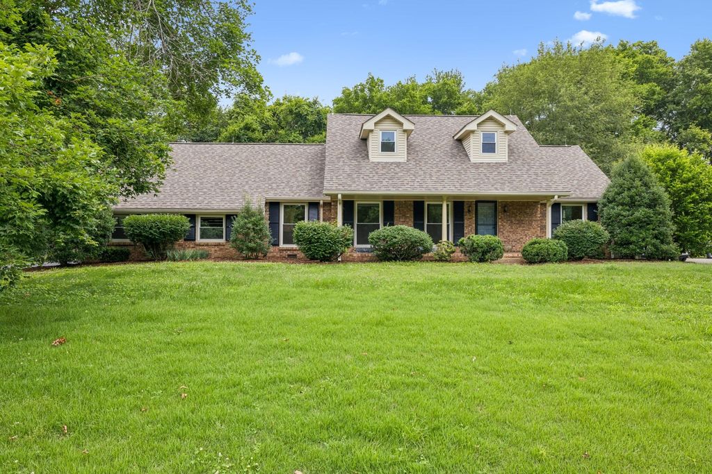 108 Poteat Pl, Franklin