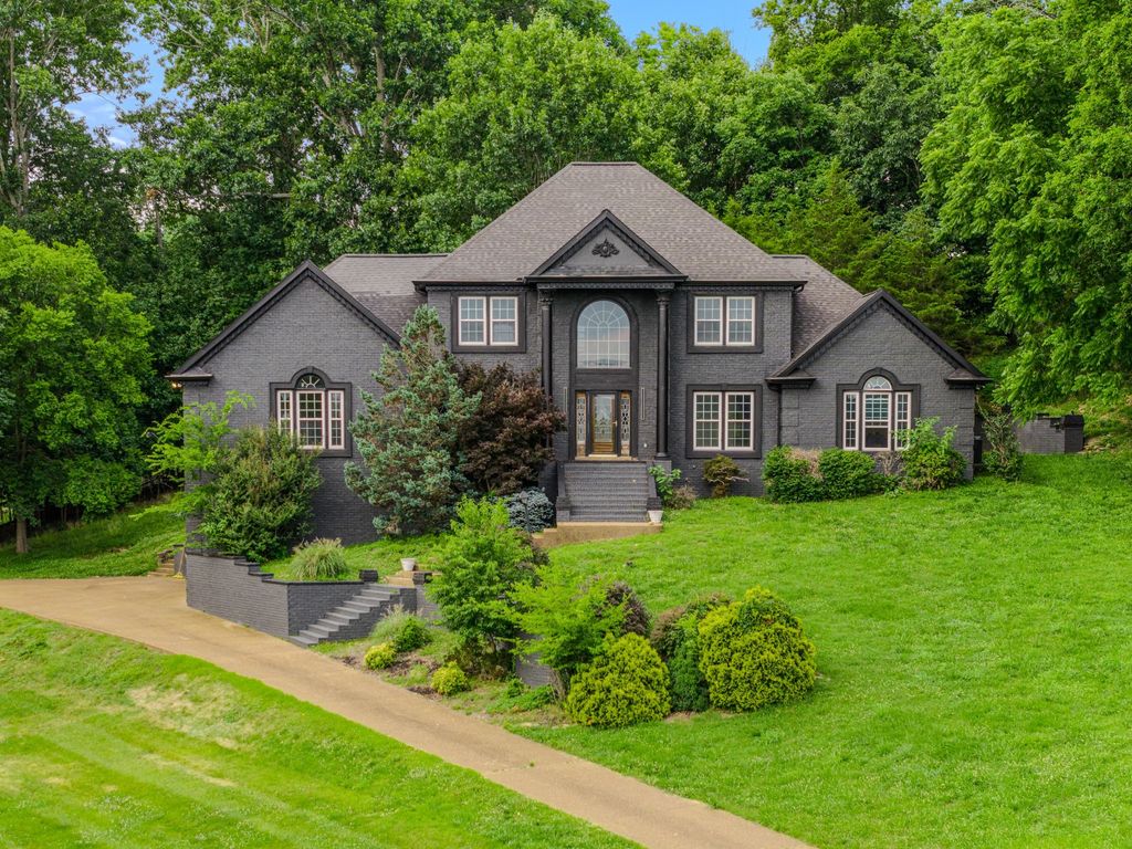 537 Natalie Dr, Goodlettsville
