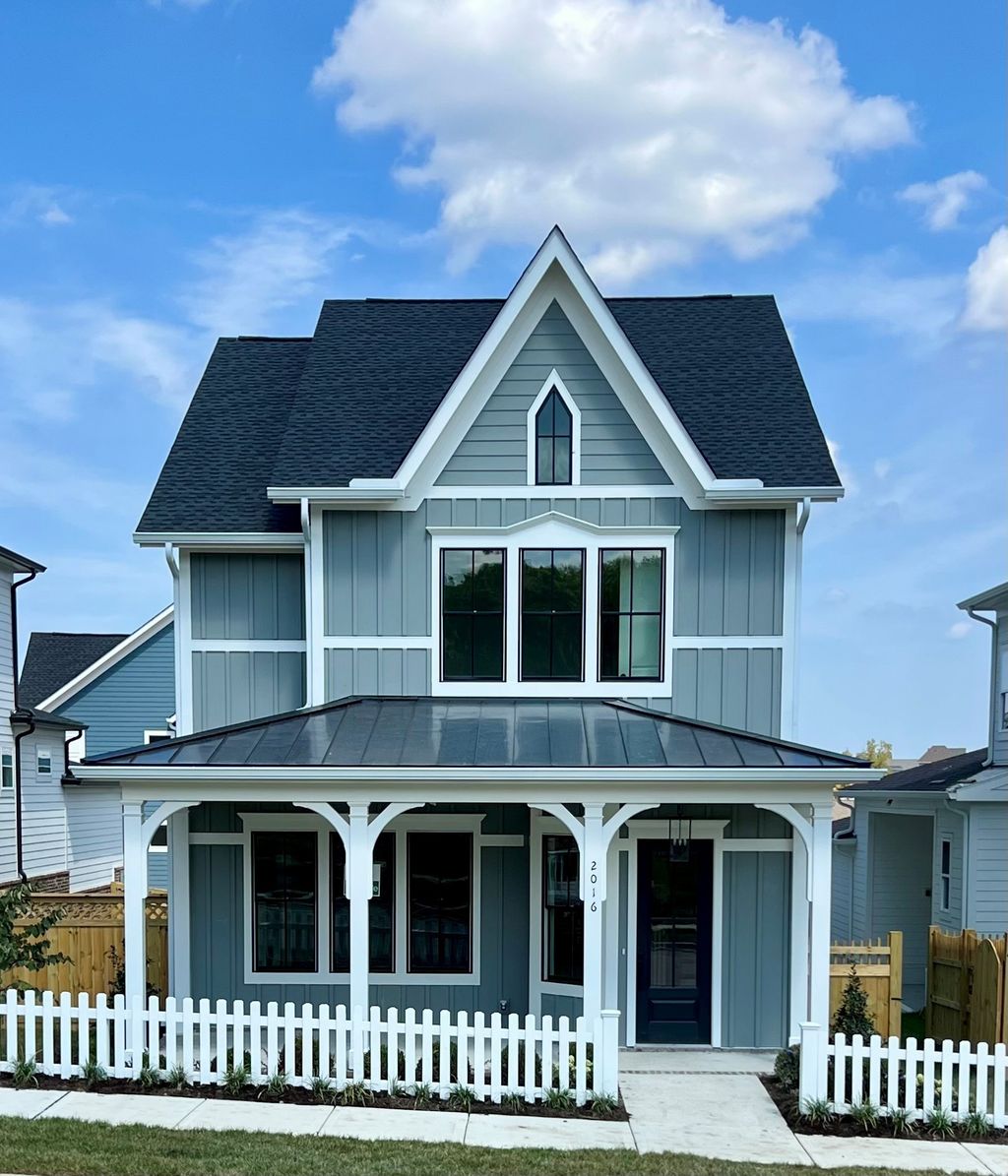2016 Stonewater Boulevard, Franklin