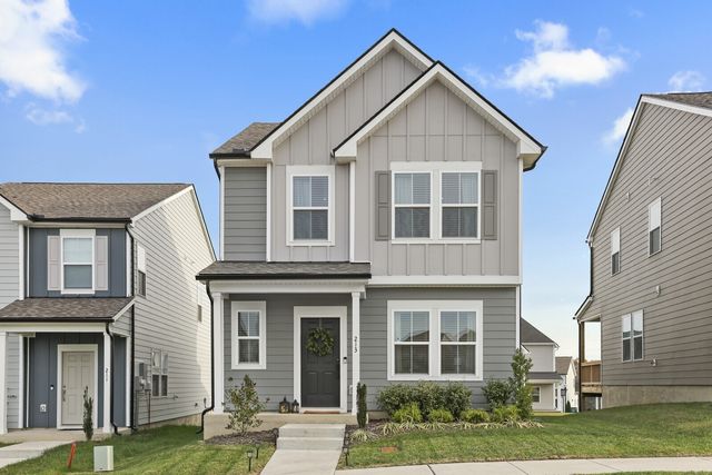 213 Oasis Dr, La Vergne