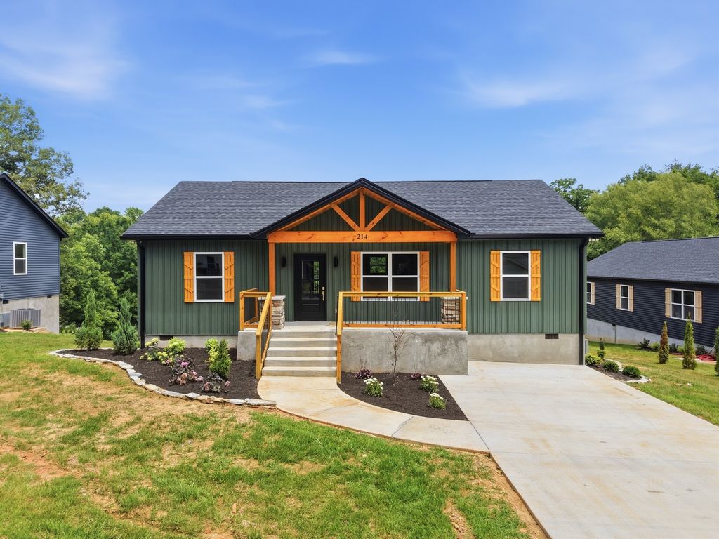 214 Twin Oaks Rd, McMinnville
