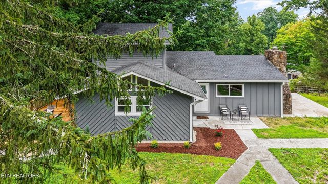 285 Vanover Lane, Jacksboro