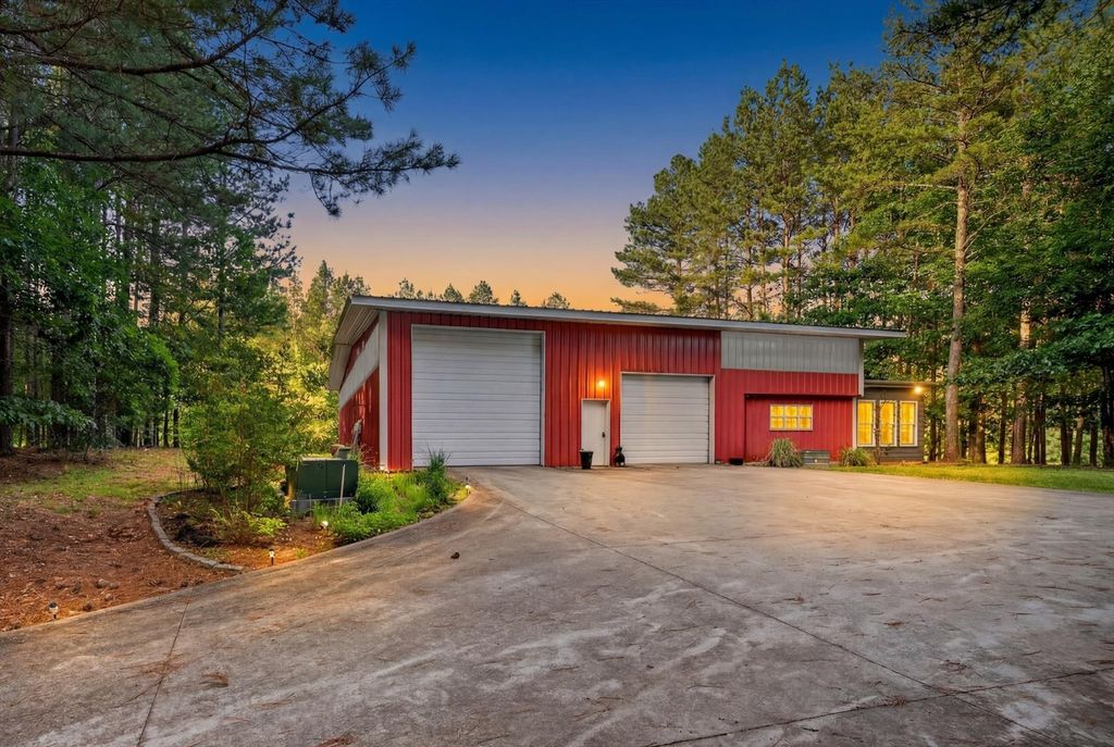635 Seven Mile Ridge Rd, Indian Mound