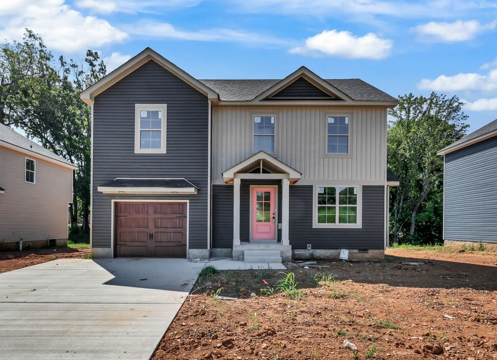 1154 Boulder Pass Road, Clarksville