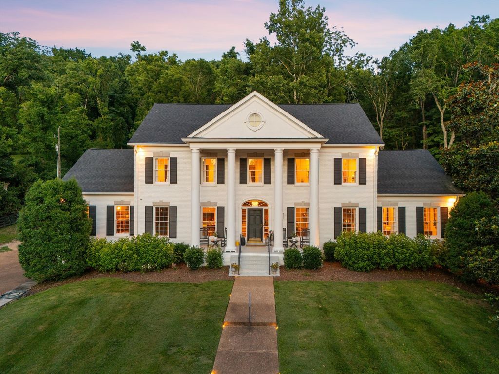 5360 Hillsboro Pike, Nashville