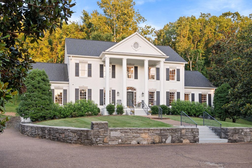 5360 Hillsboro Pike, Nashville