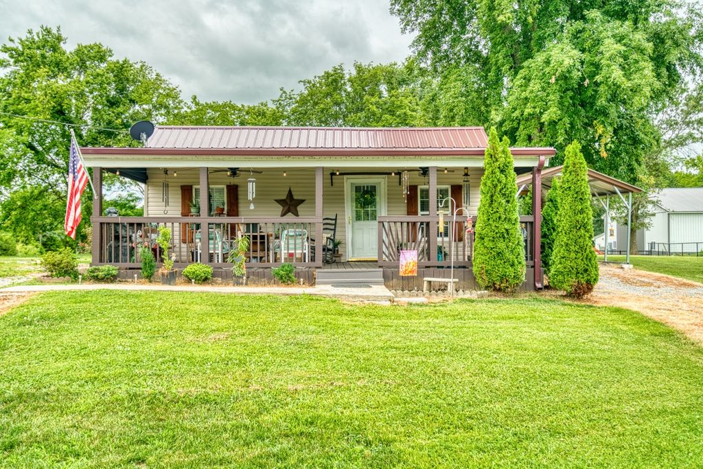 3899 W Jefferson Davis Highway, Elkton