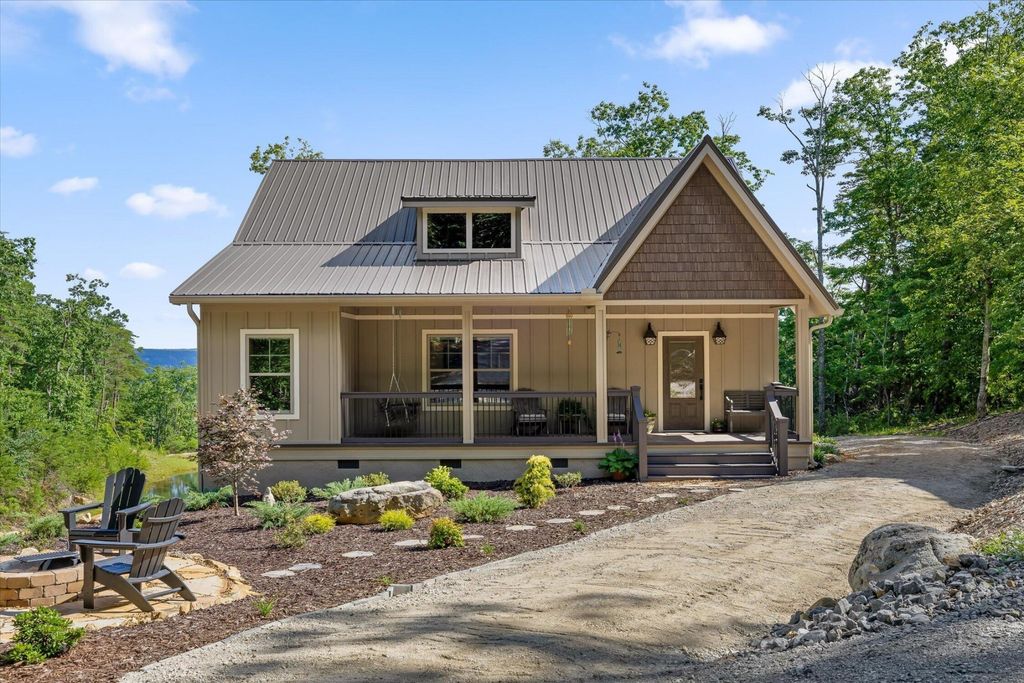 1641 Sunset Drive, Rising Fawn