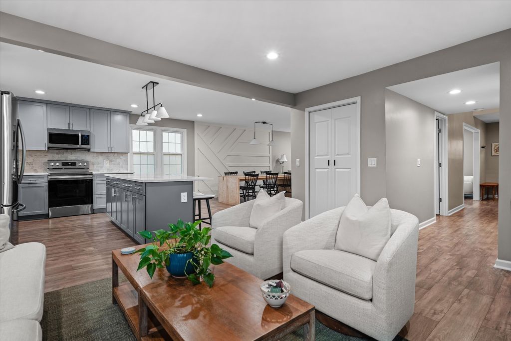 1627 Volunteer Ct, Brentwood