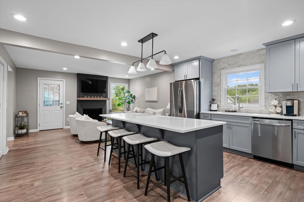 1627 Volunteer Ct, Brentwood