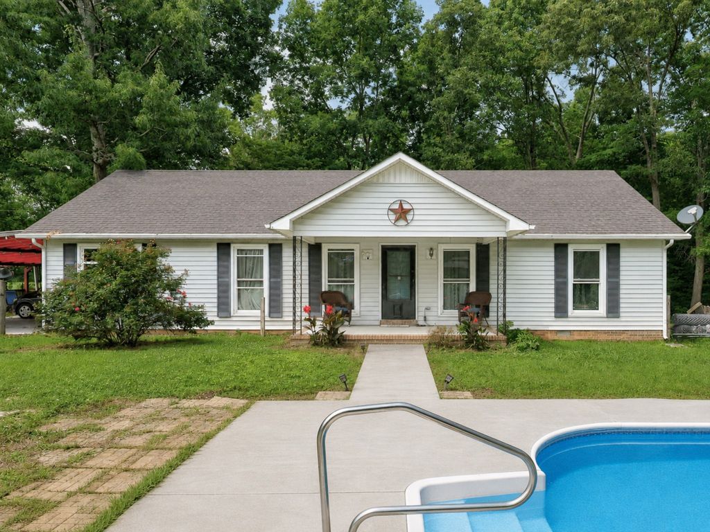 144 Shady Grove Rd, Flintville