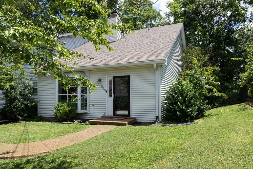 519 Stacy Square Ter, Nashville