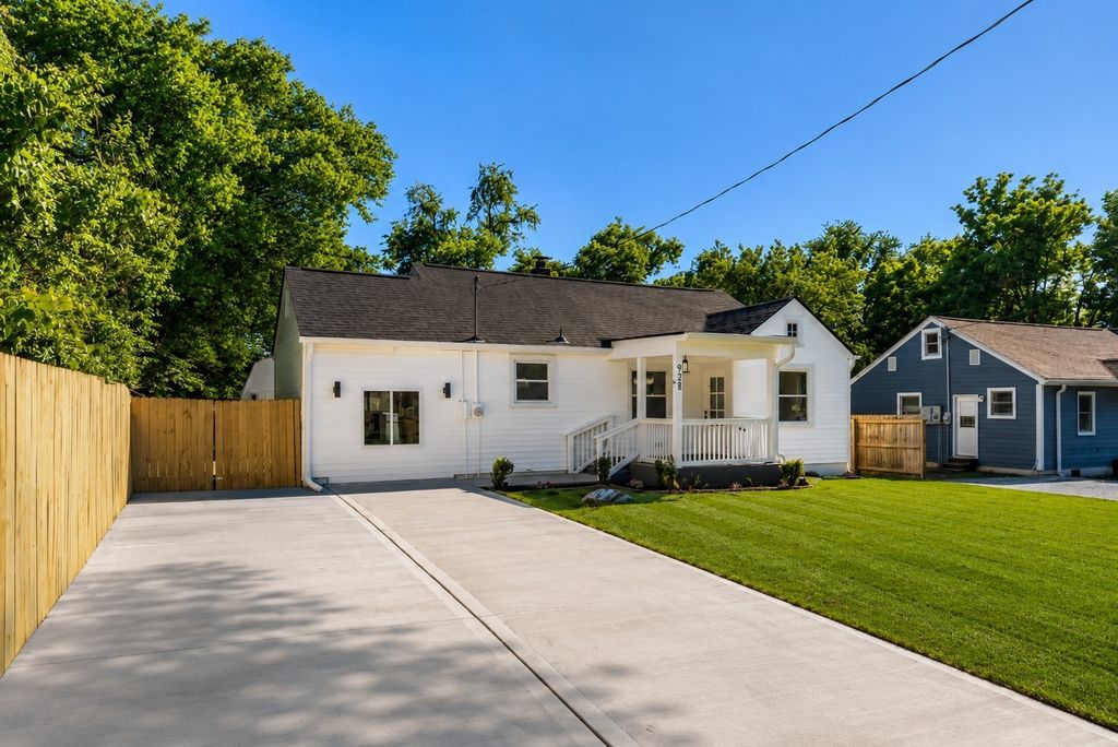 928 Chickasaw Ave, Nashville