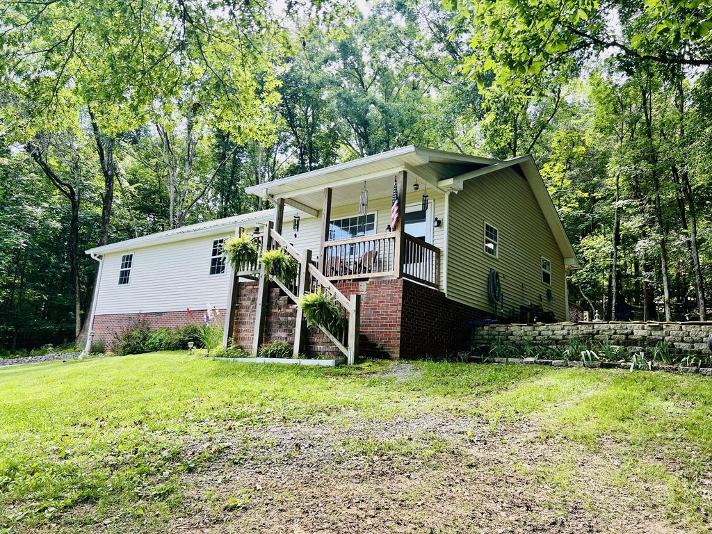 318 Molino Rd, Fayetteville