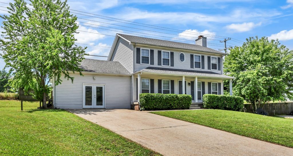 1025 Dandelion Dr, Clarksville