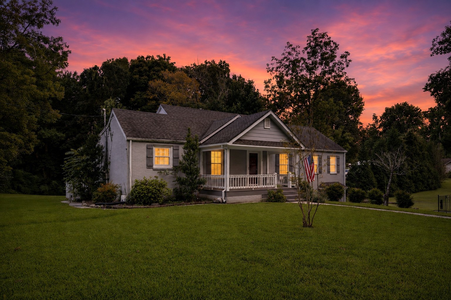 Photo of Listing #3248733