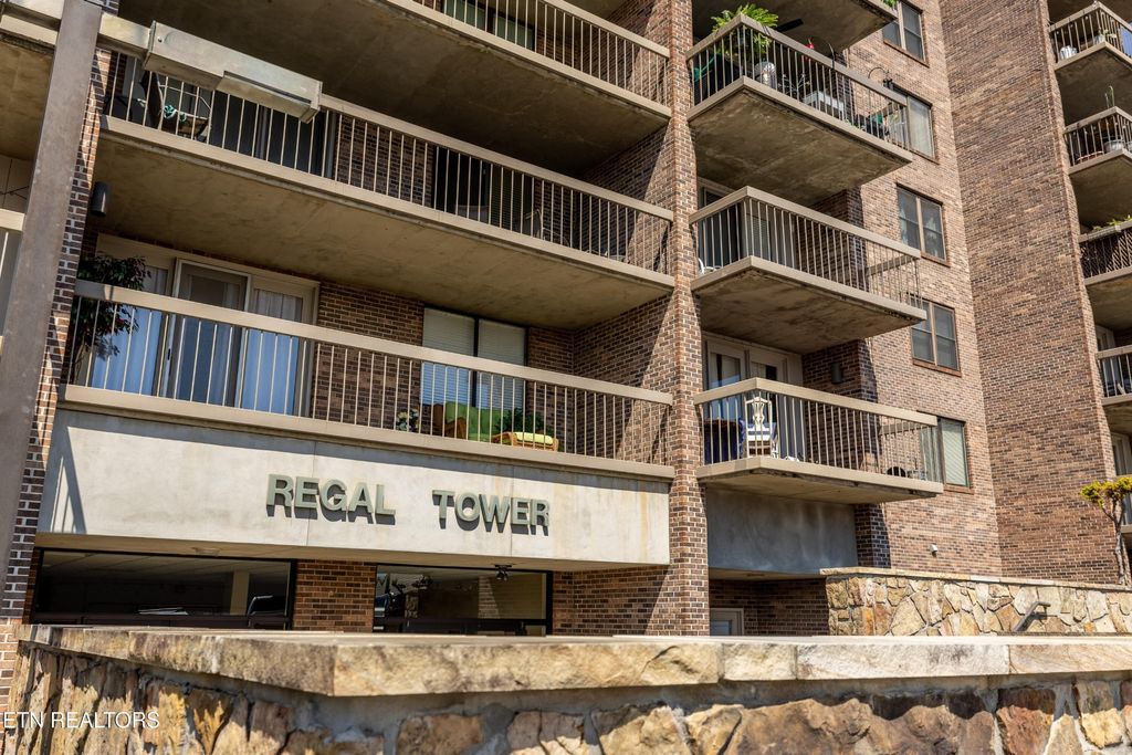 111 Regal Tower, Maryville