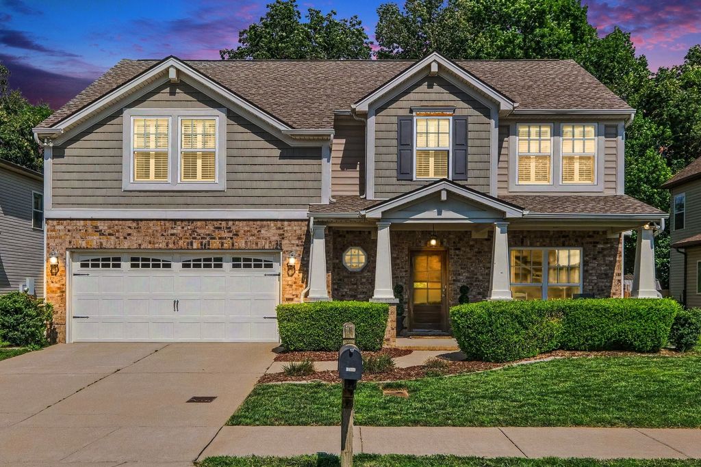 4248 Longfellow Dr, Nashville